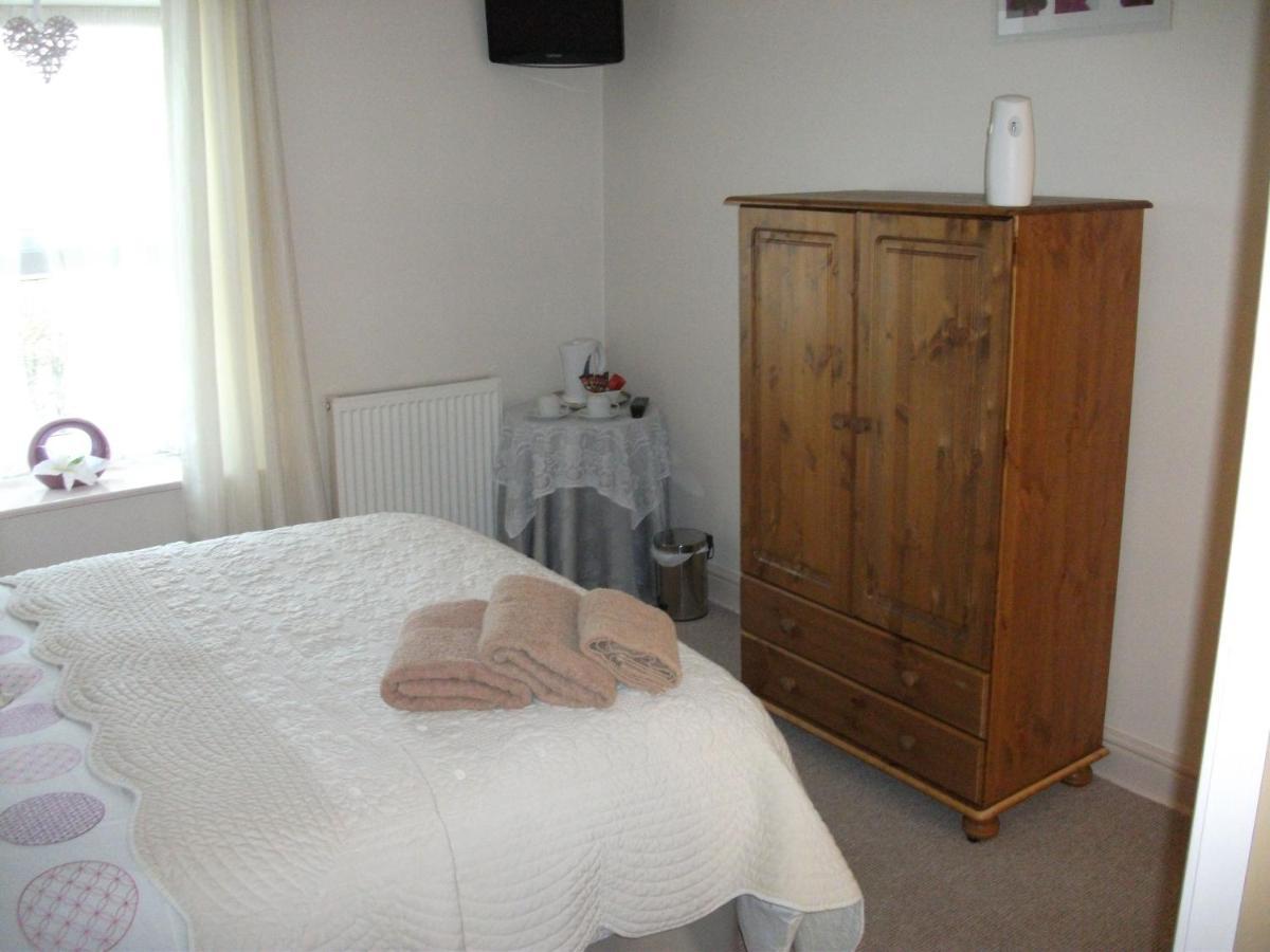 Valentino'S Filey Room photo